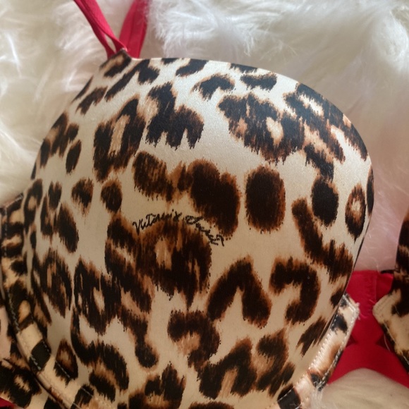 Lot 3 Red Victoria’s Secret Padded Bras 32DD - Picture 6 of 10